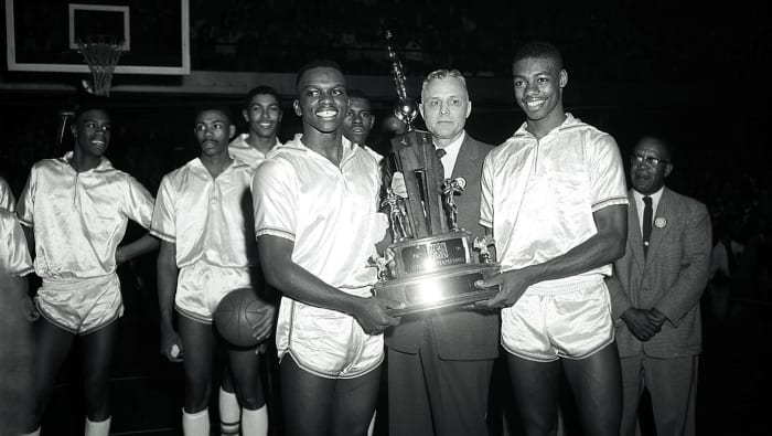 Robertson led Crispus Attucks to a pair of Indiana state titles.
